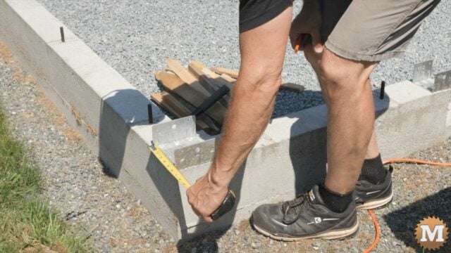 Measuring an embedded post saddle bracket