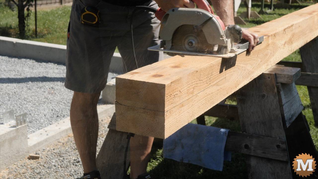 Shoulder cut into 6x6 beam with circular saw