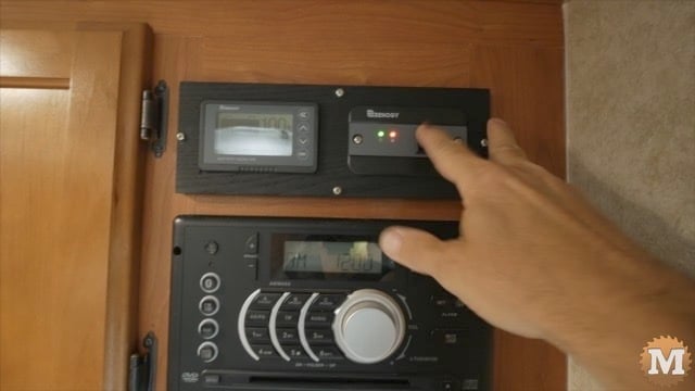 Remote inverter power switch
