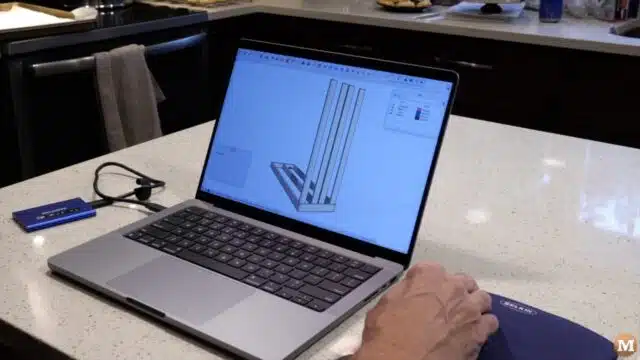 Working with Sketchup Pro on my MacBook Pro laptop